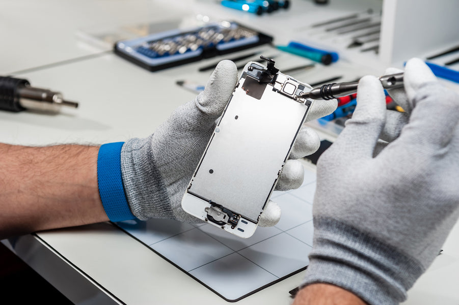 <h1 style="text-align: center;">5 Misconceptions About Phone Repair</h1 style="text-align: center;">